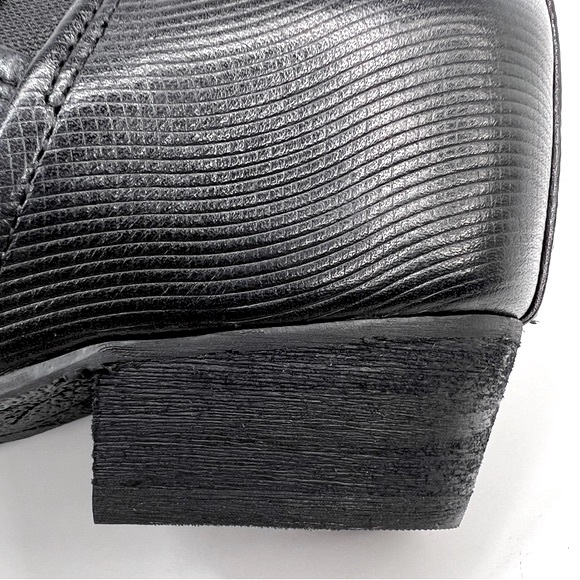 NAYA Felix Hidden Wedge Ankle Bootie - Picture 9 of 11